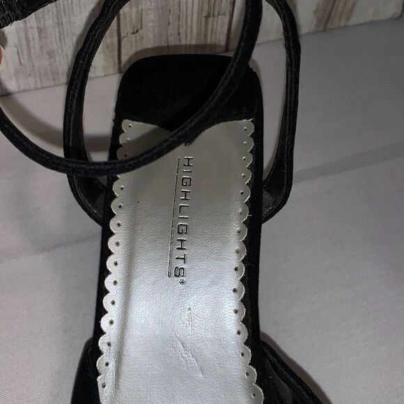 Vintage 90’s Black Velvet Square Toe Ankle Strap Chunky Heels Size 9 - Picture 4 of 16